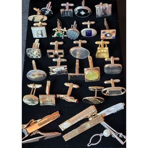 Lot of Vintage to Now SINGLE Cufflinks & Tie Tac Clips Signed Unsigned Estate